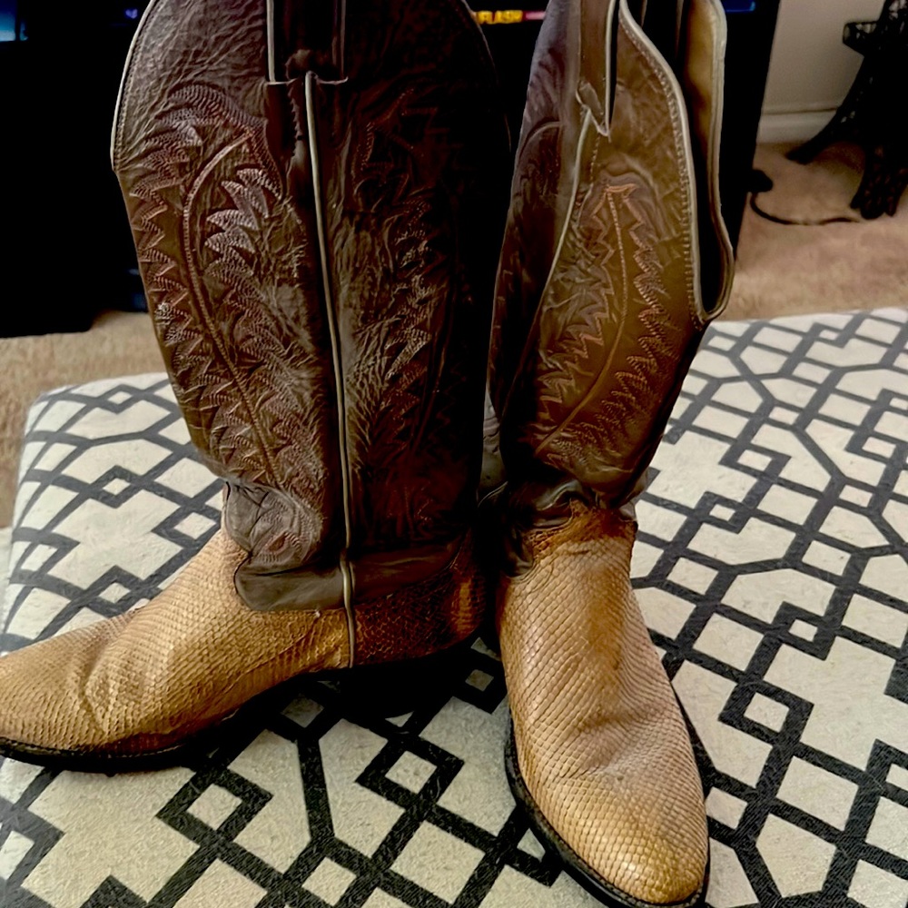 Size 6 1/2 vintage cowboy boots